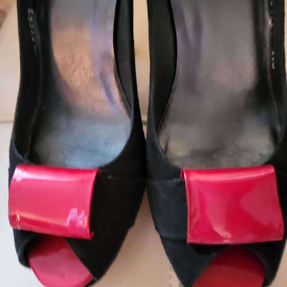 Stuart Weitzman Patent And Suede Peep Toe Platfor… - image 6